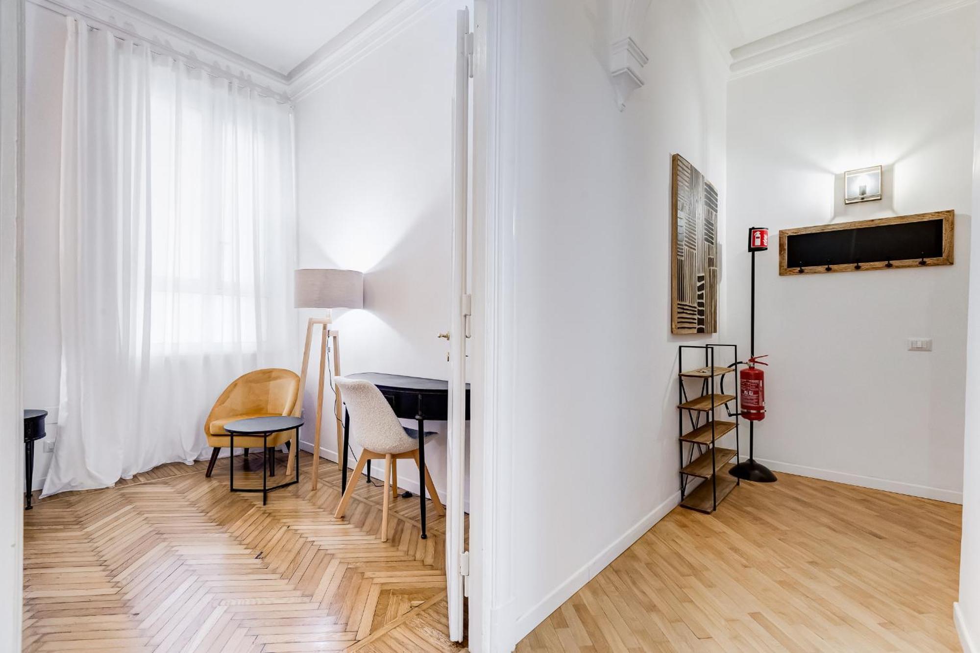 Apartment Bmga L Gracchi Lux Lovely 3bdr Rom